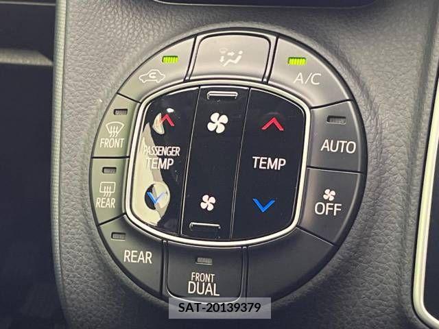 Toyota VOXY 2015-02 220295-6