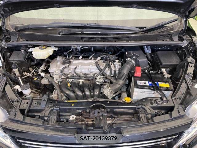 Toyota VOXY 2015-02 220295-18