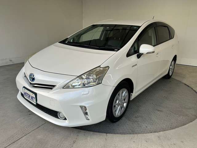 Toyota PRIUS ALPHA 2011-12 191865-6