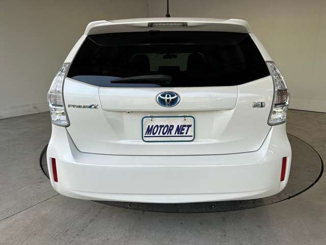 Toyota PRIUS ALPHA 2011-12 191865-9