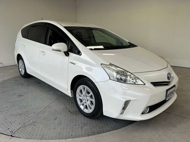 Toyota PRIUS ALPHA 2011-12 191865-12