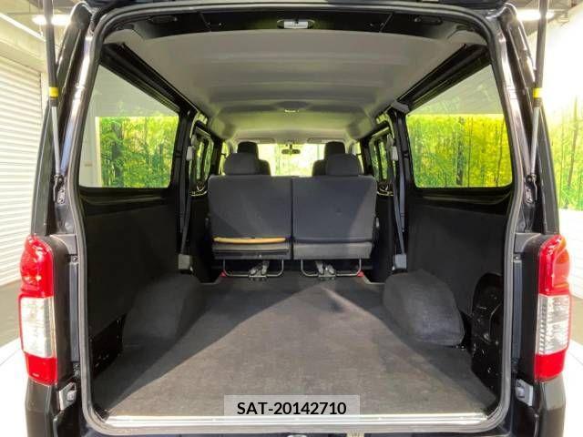 Nissan NV350 Caravan 2016-10 345134-10