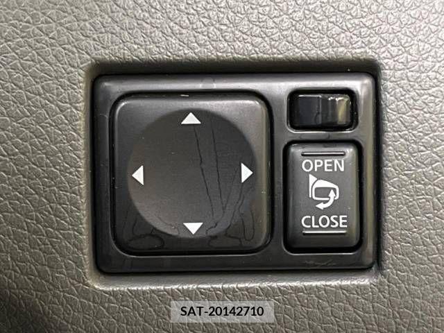 Nissan NV350 Caravan 2016-10 345134-6