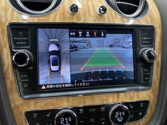 Bentley BENTAYGA 2016-09 22030-9