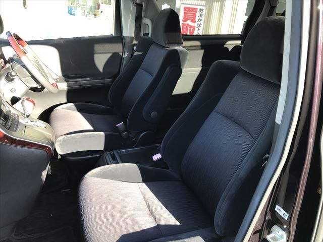 Toyota VELLFIRE 2010-11 193569-12