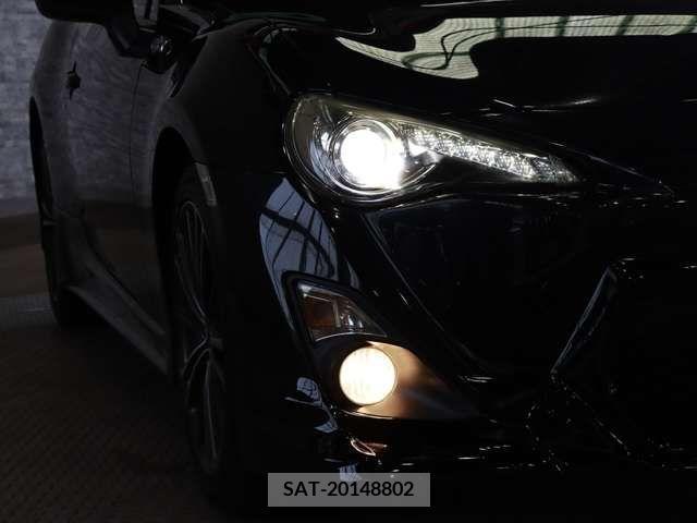 Toyota 86 2013-04 343689-9