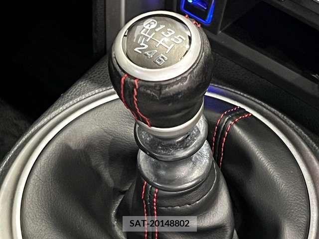 Toyota 86 2013-04 343689-6