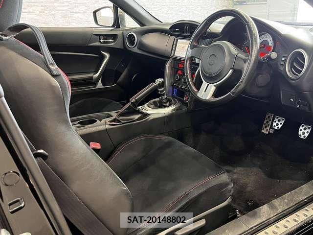 Toyota 86 2013-04 343689-16