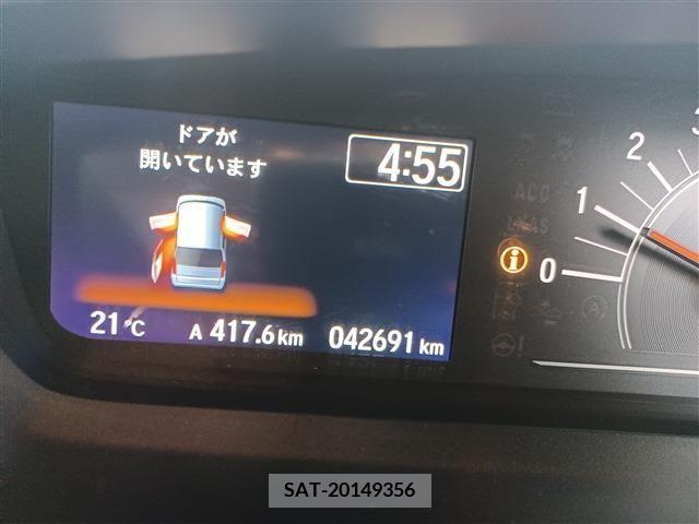 Honda N BOX 2019-04 226762-9