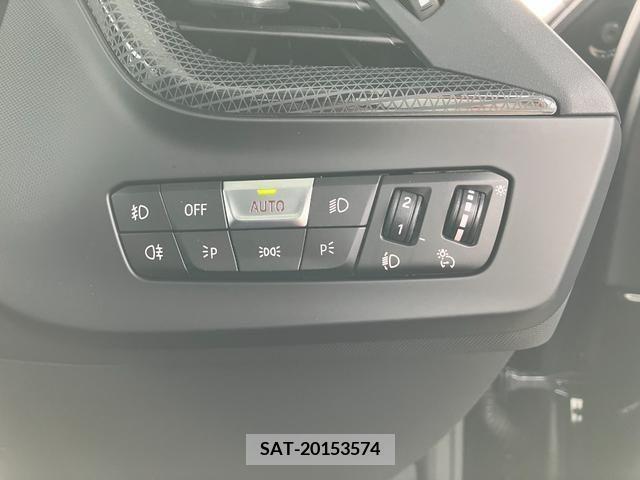 Bmw 1 SERIES 2023-09 235636-17