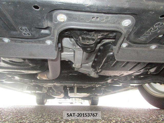 Toyota ALPHARD 2017-01 331142-29