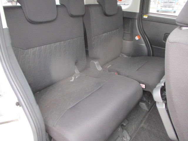 Toyota TANK 2017-09 4917-6