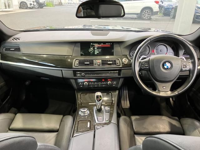 Bmw 5 SERIES 2013-03 23629-1