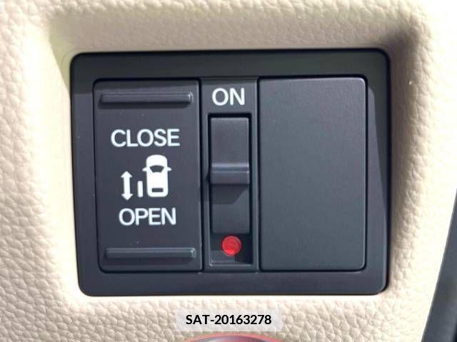 Honda N BOX 2019-08 364706-3