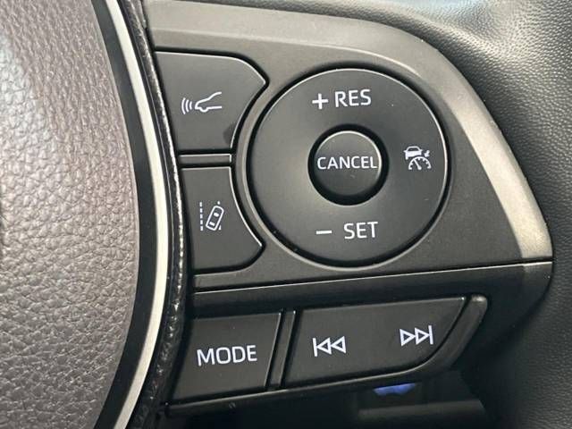 Toyota RAV4 2021-03 182579-5
