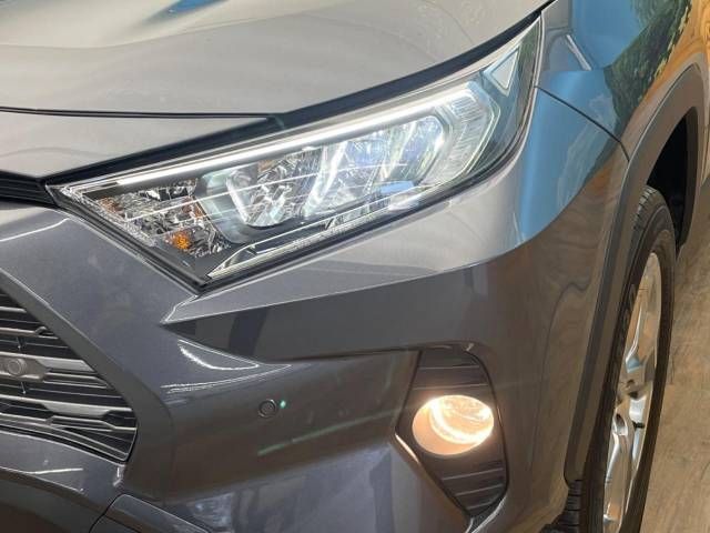 Toyota RAV4 2021-03 182579-12