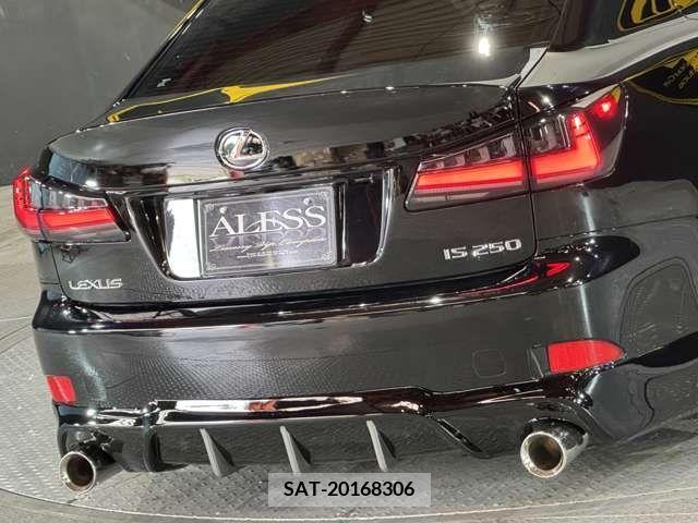 Lexus IS 2006-08 304434-13