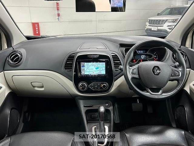 Renault CAPTUR 2019-10 316951-1