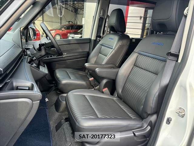 Nissan SERENA 2023-08 384910-16