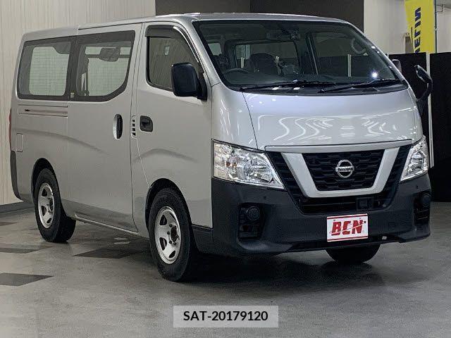 Nissan NV350 Caravan 2019-04 385877-6