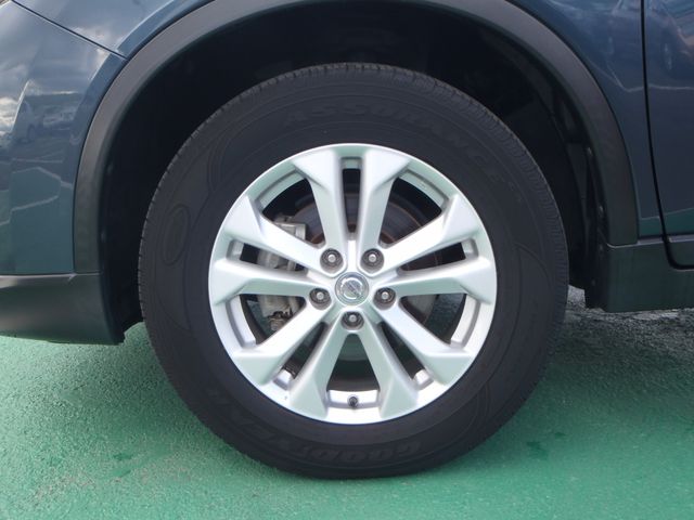 Nissan X-TRAIL 2014-01 40-5