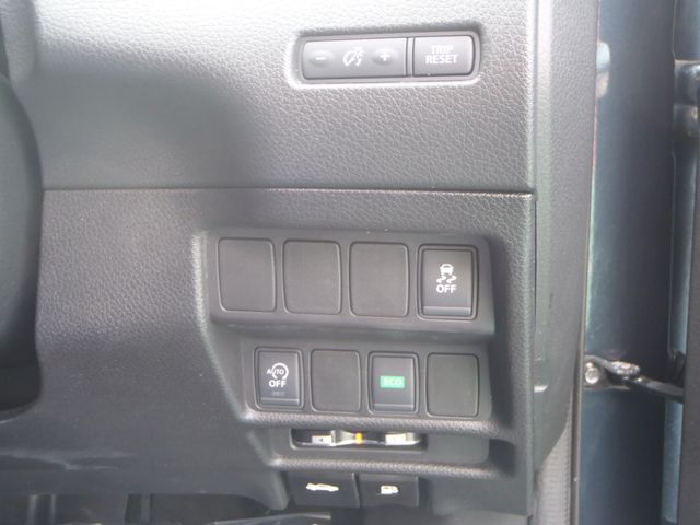 Nissan X-TRAIL 2014-01 40-13