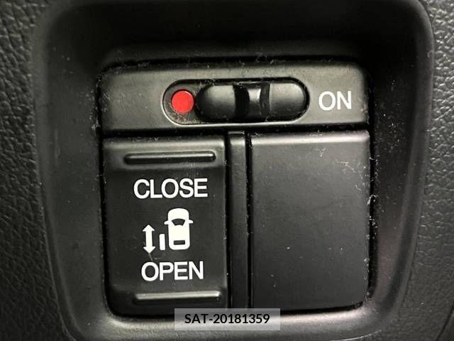 Honda N BOX 2013-05 306840-3