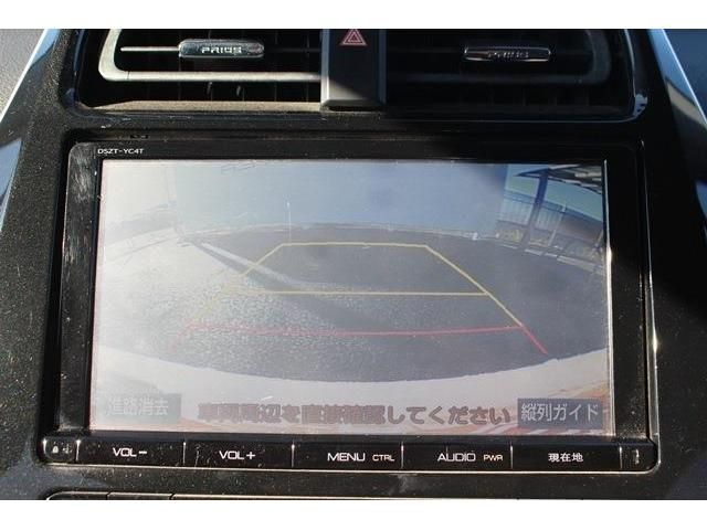 Toyota PRIUS 2017-04 187858-2