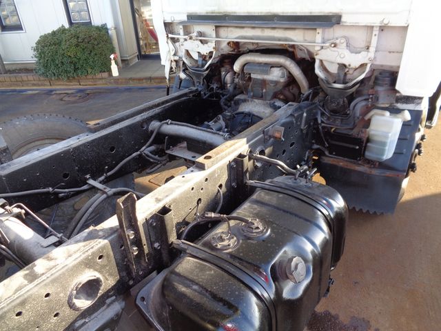 Nissan ATLAS 2001-07 1260-23