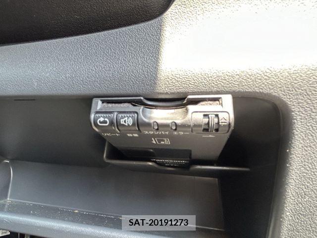 Daihatsu TANTO CUSTOM 2009-03 214905-18
