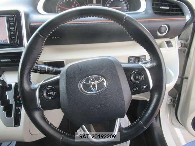 Toyota SIENTA 2018-08 225438-9
