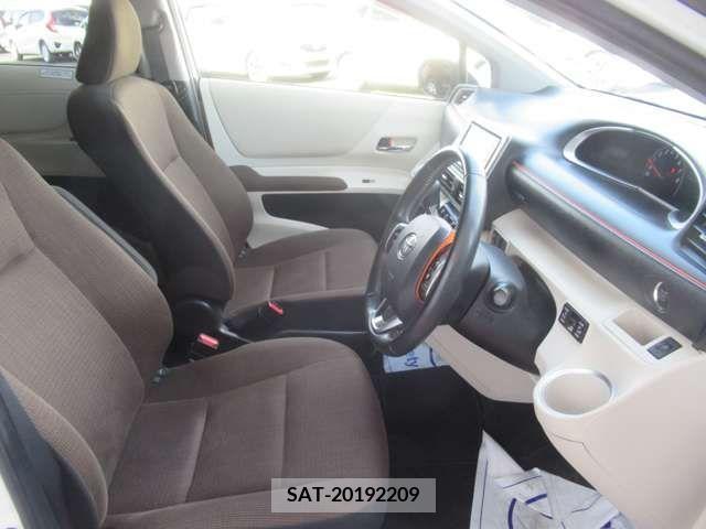 Toyota SIENTA 2018-08 225438-11