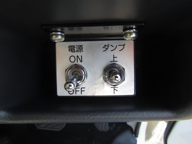 Suzuki CARRY TRUCK 2023-10 17733-23