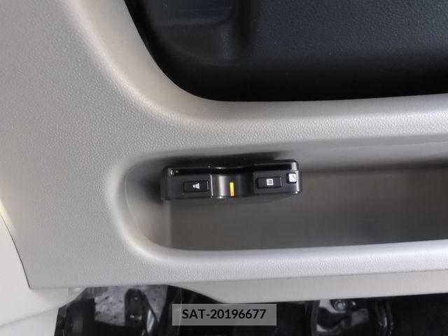 Daihatsu MOVE 2018-12 208060-3