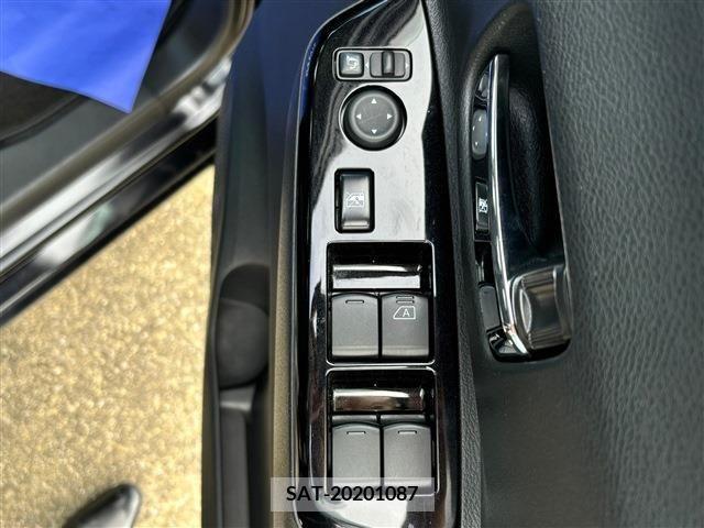 Nissan ROOX 2022-07 354743-14