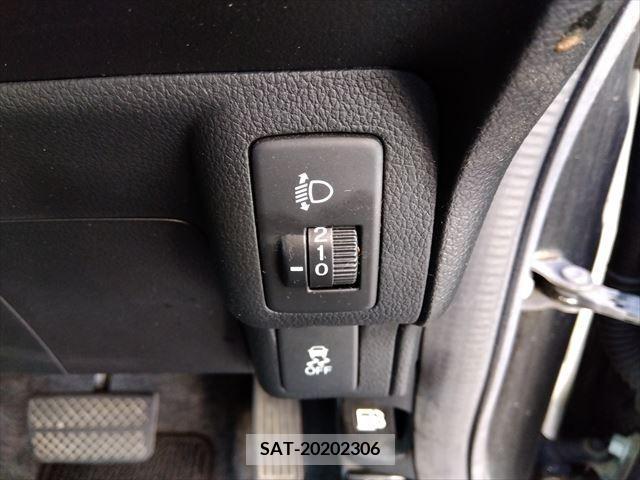 Honda N BOX 2016-02 346436-27
