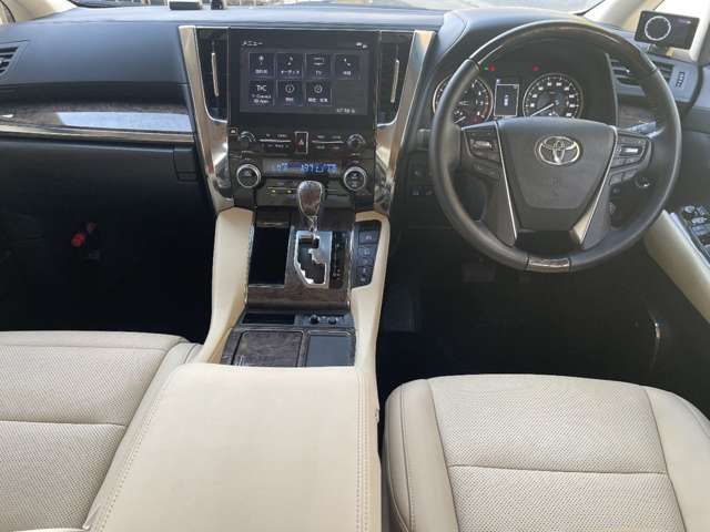 Toyota ALPHARD 2020-03 18241-1