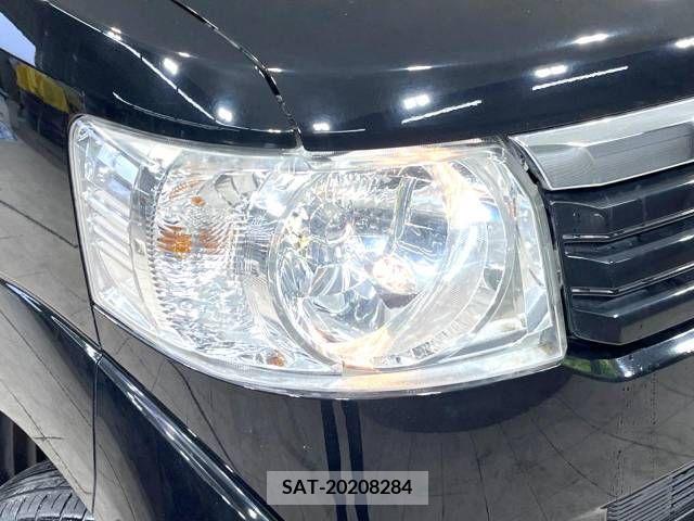 Honda N BOX 2014-03 278781-12