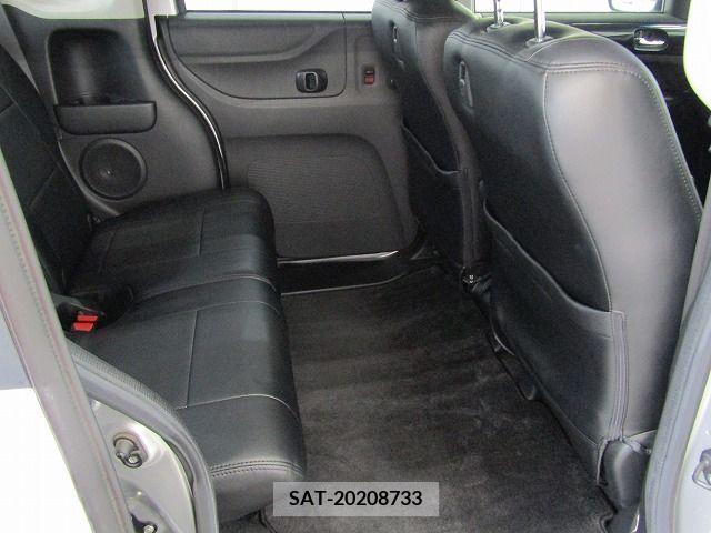 Honda N BOX CUSTOM 2015-01 298079-3
