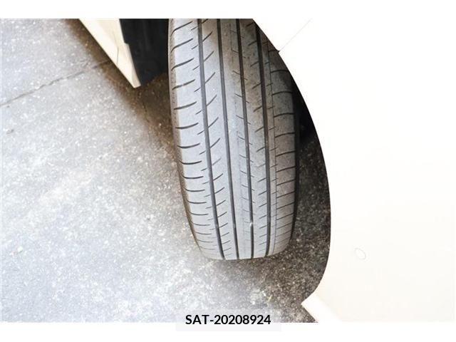 Toyota VOXY HYBRID 2022-06 370565-18
