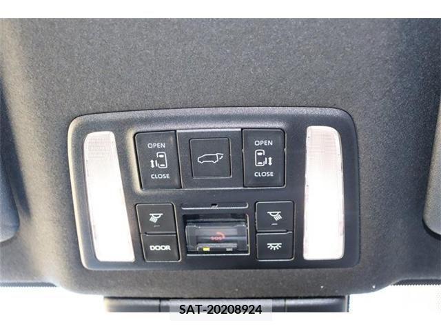 Toyota VOXY HYBRID 2022-06 370565-17