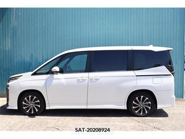 Toyota VOXY HYBRID 2022-06 370565-5