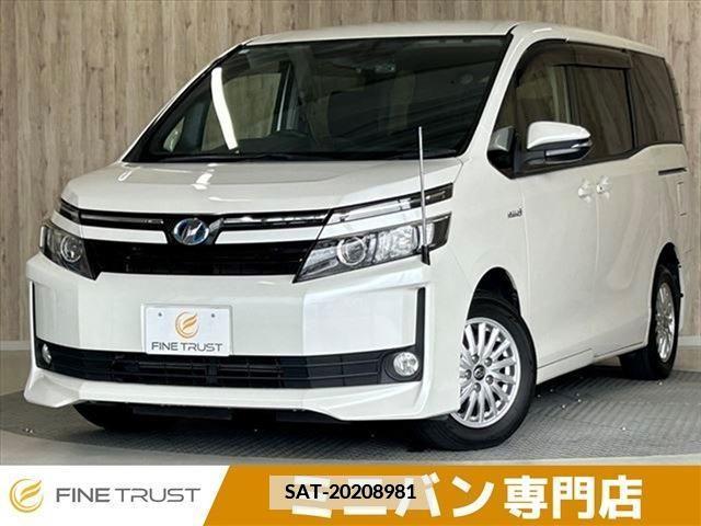 Toyota VOXY HYBRID 2014-07 381749-0