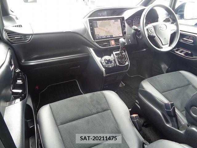 Toyota VOXY 2021-02 394970-10