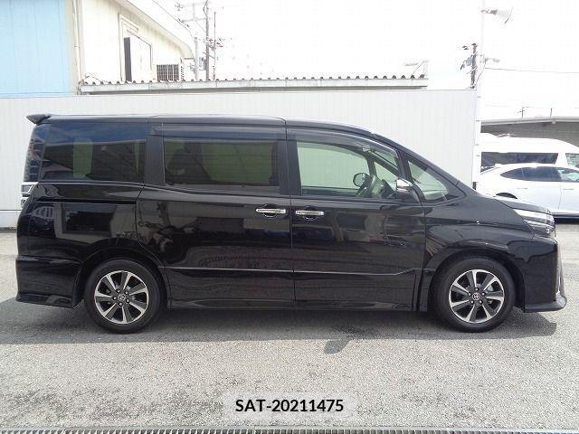 Toyota VOXY 2021-02 394970-27