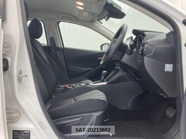 Mazda MAZDA2 2021-08 276391-4