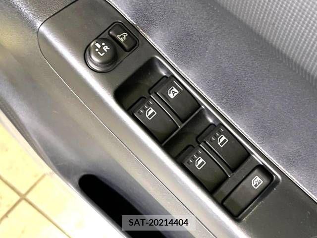 Daihatsu MOVE CONTE 2013-03 250362-7