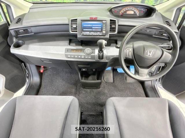 Honda FREED 2009-11 343910-1
