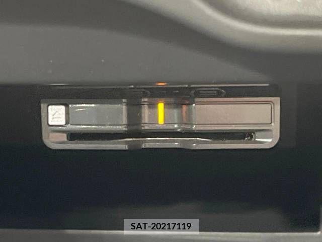 Nissan NOTE 2019-05 279908-5