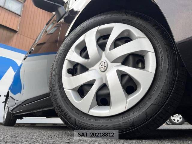 Toyota SIENTA 2018-07 251633-17